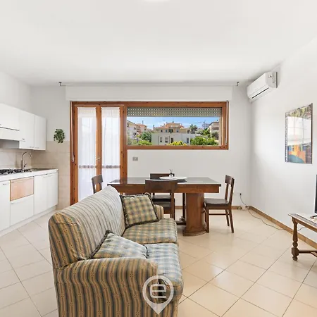 Apartman 2 Balconies *