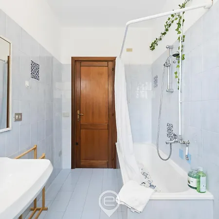 2 Balconies アルゲーロ